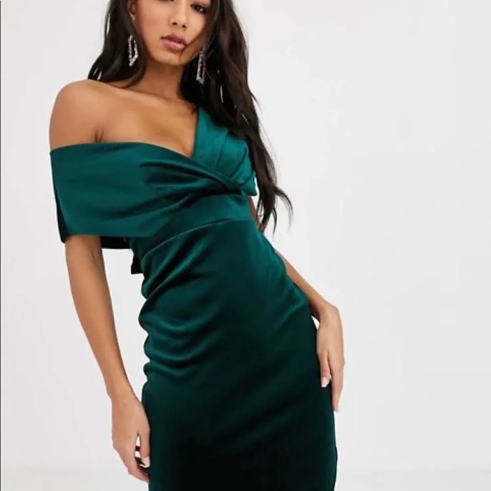 ASOS Velvet Midi Dress | Color: Green | Size: 4 | Cessa3019's Closet